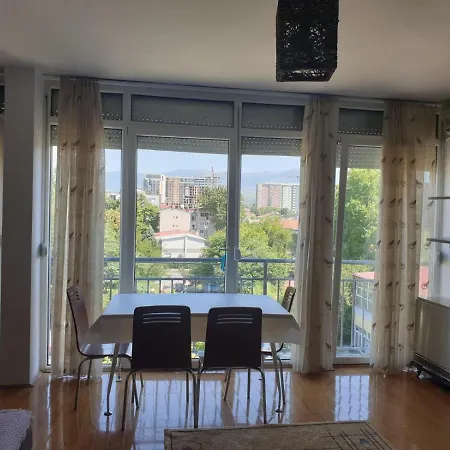 Lueks Апартаменти Скоп'є